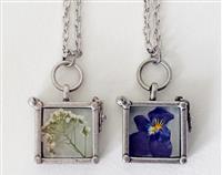 Funky Flower Locket - Dried Violet or Alyssum